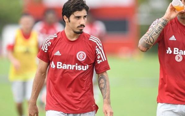 Erik se despede do Internacional nas próximas horas