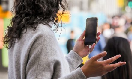 “Vivemos no tempo da doença dos vínculos”, diz psicanalista sobre amizade na pandemia