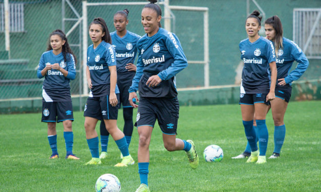 Gurias Gremistas fazem treino técnico e finalizam preparação para o duelo com o Iranduba