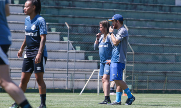 Gurias Gremistas estão prontas para o clássico Gre-Nal, confronto direto pelo Brasileirão A1