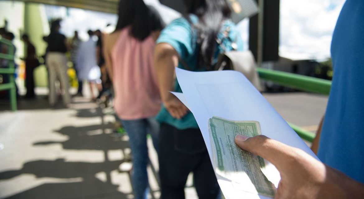 Cresce 60% o número de cidades com mais eleitores que habitantes
