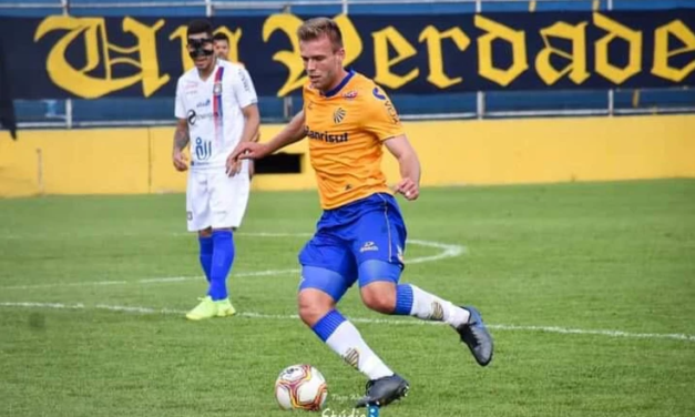 Há quatro jogos sem perder, Fábio Alemão exalta bom desempenho do setor defensivo do Pelotas