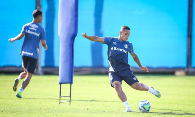 Grêmio retoma treinamentos após vitória no Brasileirão