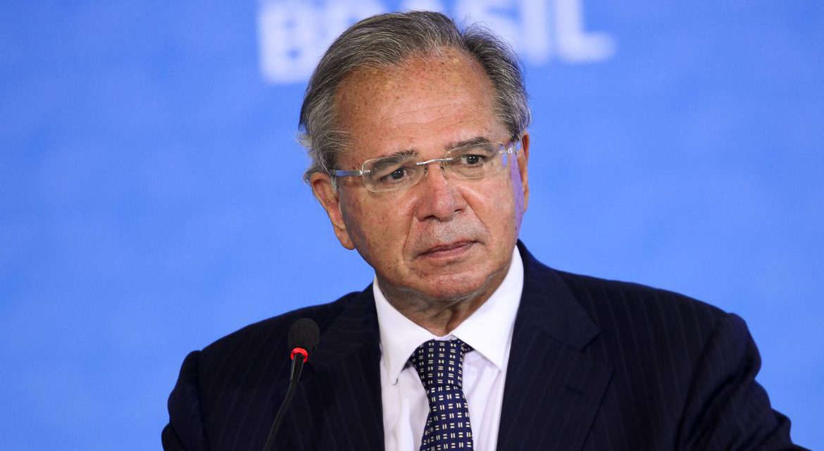 Guedes: se houver segunda onda, governo pagará auxílio emergencial