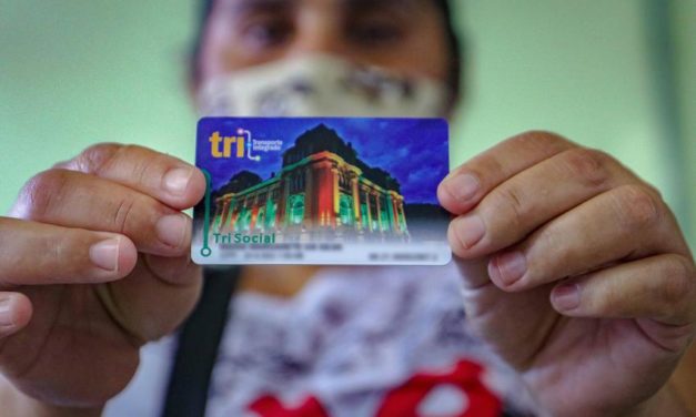 Cartão TRI Social começa a ser distribuído em Porto Alegre