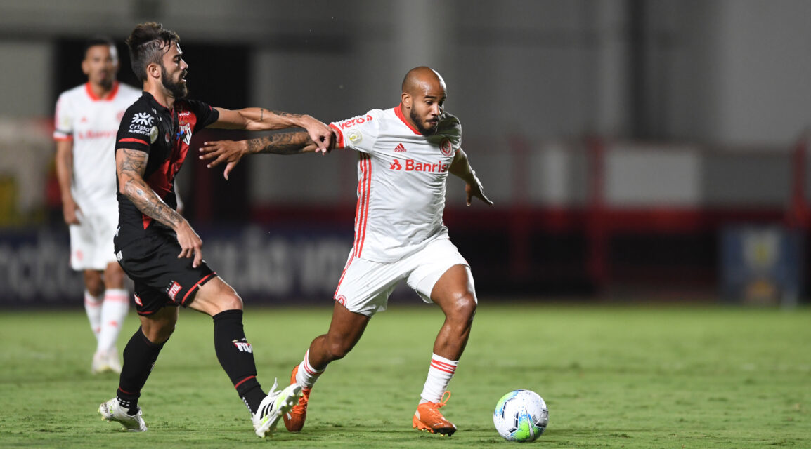 Inter empata sem gols em Goiânia