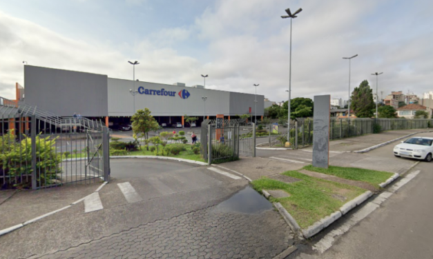 Carrefour determina fechamento de lojas até 14h em respeito à morte de João Alberto