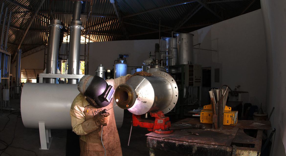 Termina hoje programa de redução de jornada e suspensão de contratos