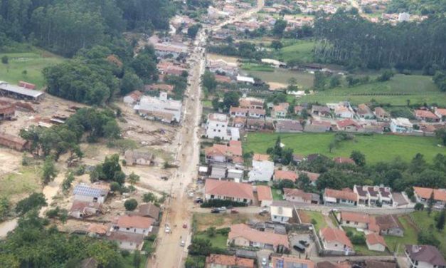 Defesa Civil alerta sobre risco de novos temporais em Santa Catarina