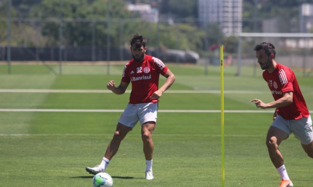 Inter treina para confronto com o Botafogo