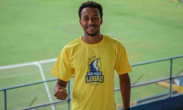 Pelotas assina com meio-campista Juliano para o Gauchão