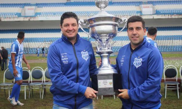 São José anuncia técnico Carlos Moraes para o Gauchão