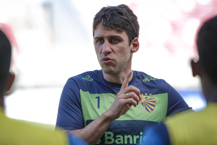 Ricardo Colbachini seguirá no Pelotas em 2021