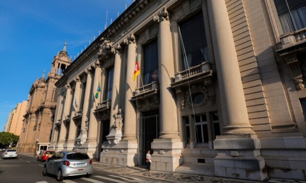 Governo do RS quita salários de fevereiro em dia nesta sexta-feira