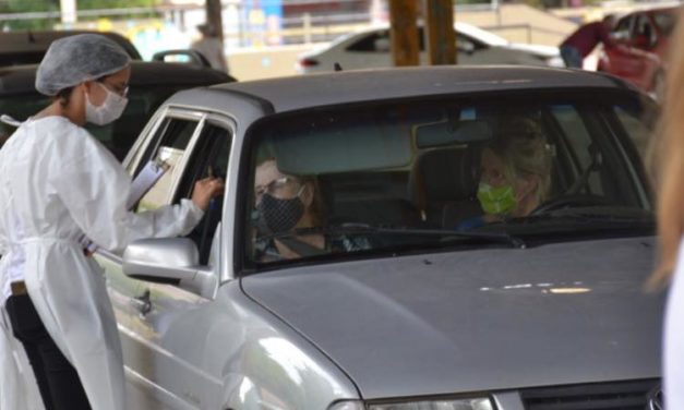 São Leopoldo inicia vacinação de idosos com mais de 80 anos