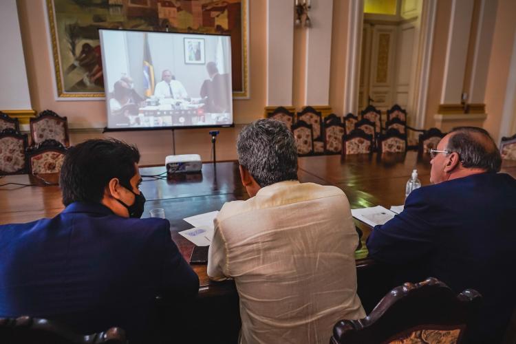 Em reunião com ministro da Saúde, Melo pede transparência para critérios de vacinação