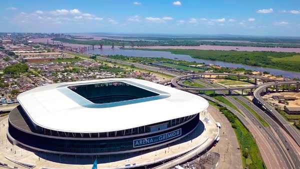 Fiscalização é reforçada para evitar aglomerações durante jogo na Arena, em Porto Alegre