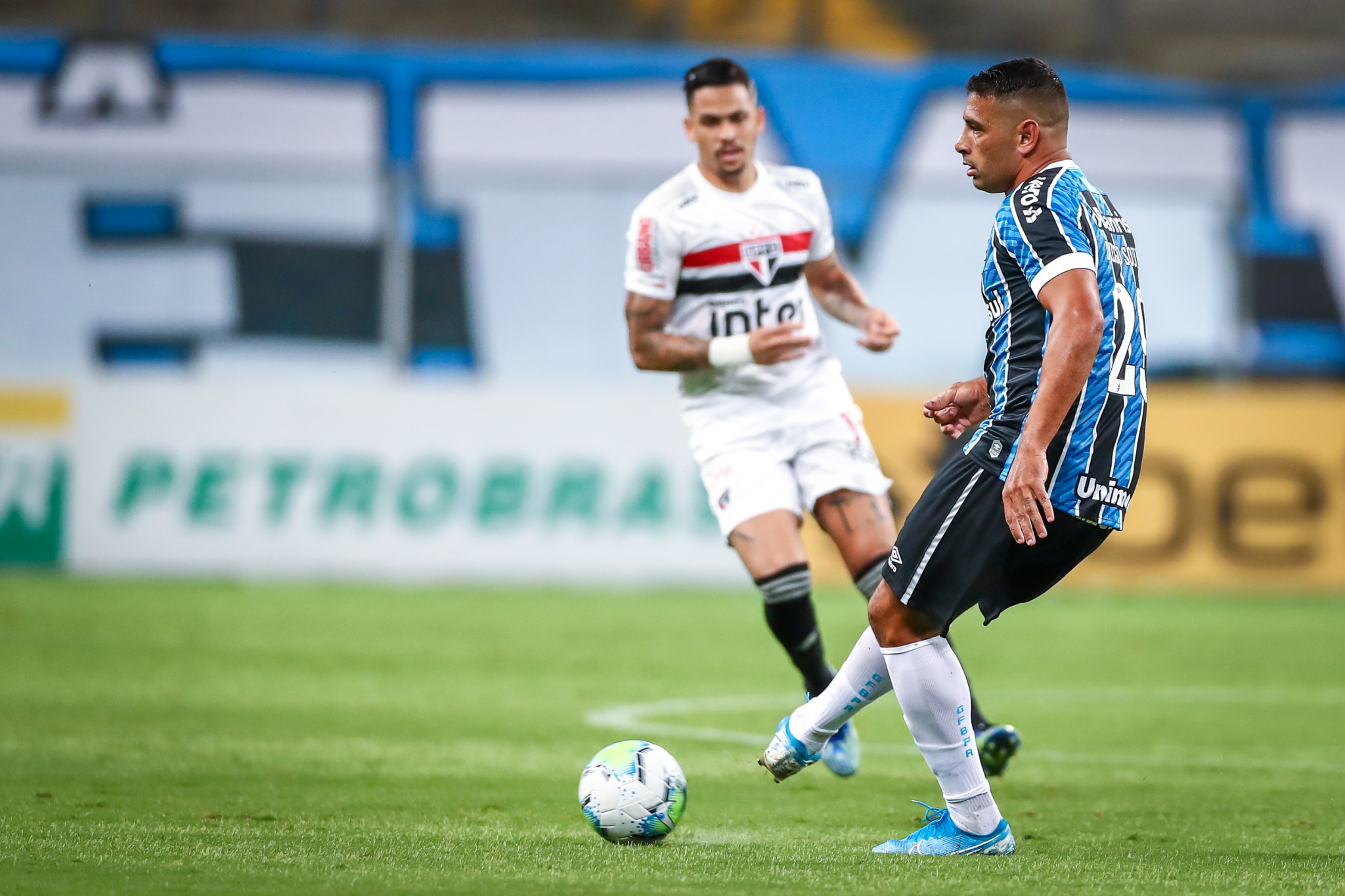 Grêmio é Superado Pelo São Paulo Na Arena Rdctv Rede Digital De Comunicação