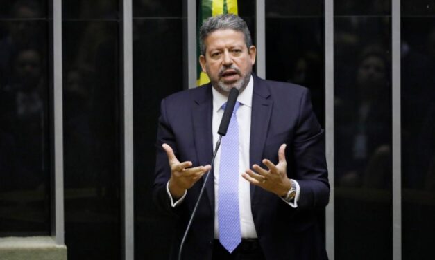 Arthur Lira diz que chamará governadores para formular orçamento e medidas emergenciais