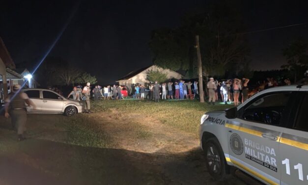Prefeitura de Gravataí flagra aglomeração em rave com mais de 100 pessoas na Estrada da Cavalhada