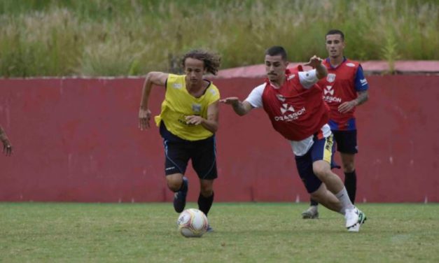 Três jogadores são integrados às categorias de base do União Frederiquense