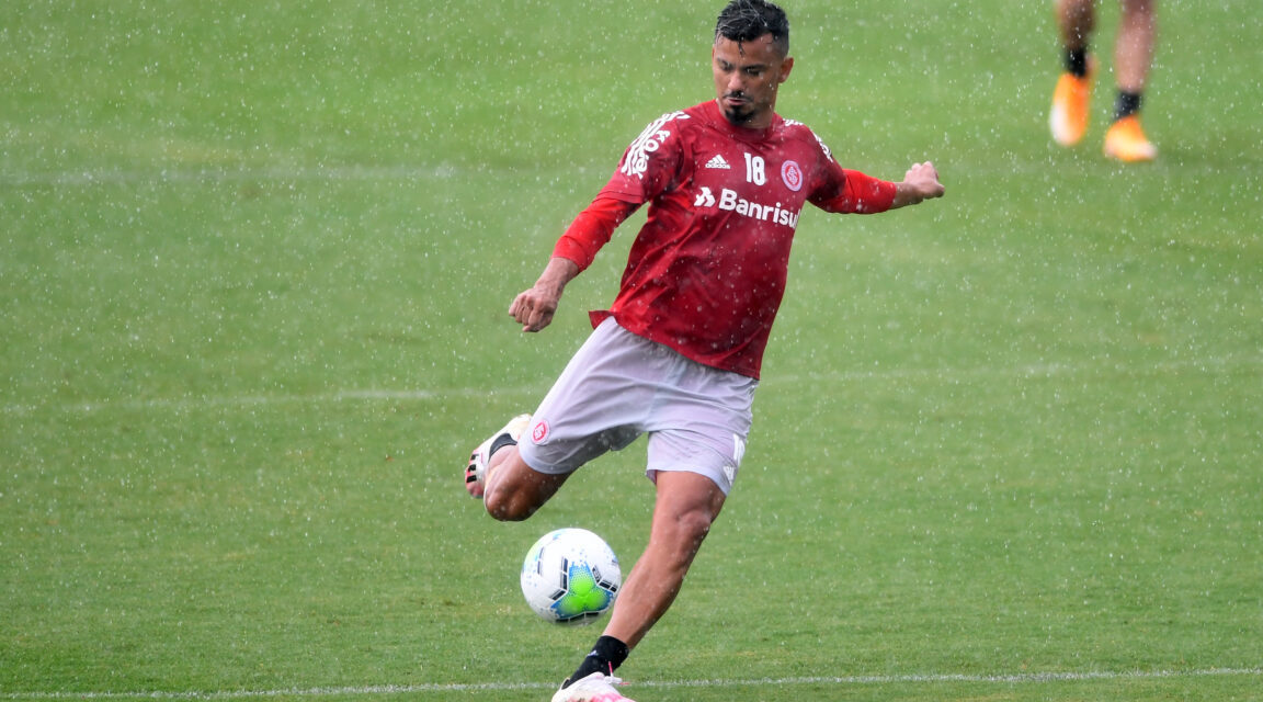 Inter intensifica preparação para duelo com o Athletico