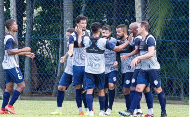 São José empata teste em Santa Catarina