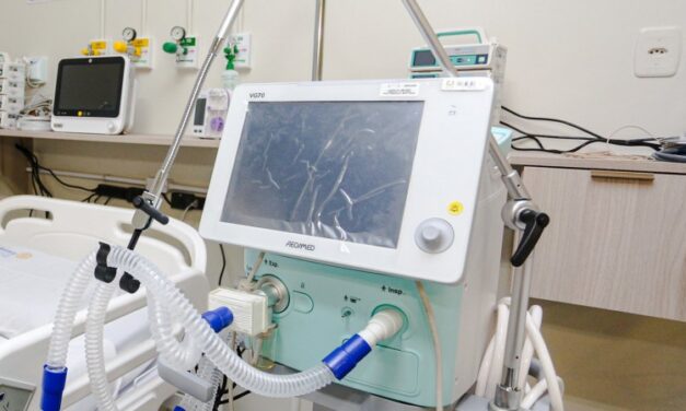 Centro de Operações de Emergência exige que respiradores sem uso sejam disponibilizados para o SUS