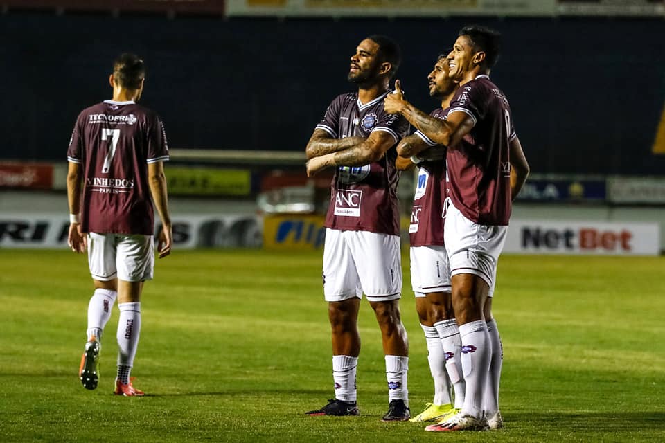 Com gols de Giovane Gomez, Henrique, Gustavo Ramos e Felipe Tonini, equipe Grená vence o São Luiz
