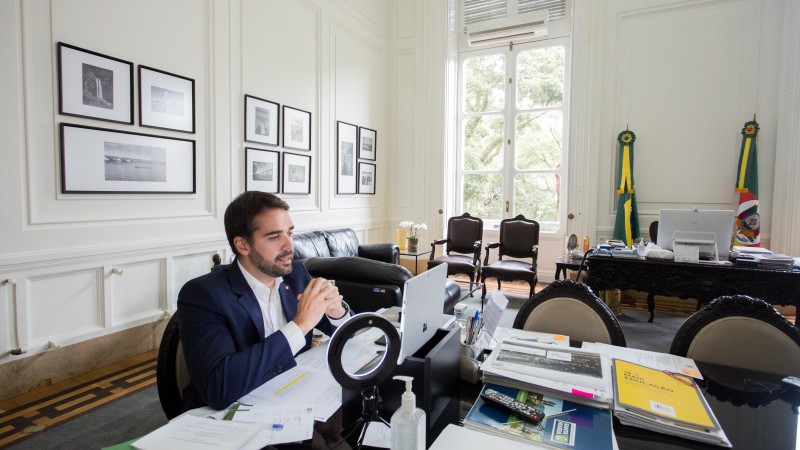 Governo do RS anuncia proposta de privatização da Corsan