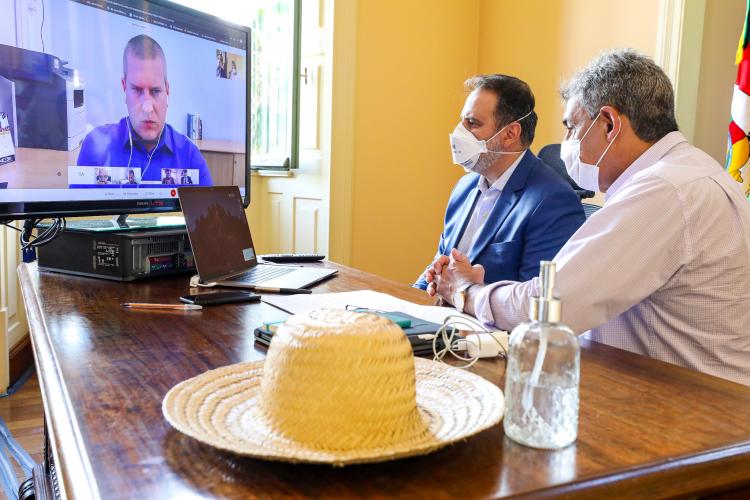 Melo anuncia suspensão de prazos e novas prorrogações como medidas de apoio à economia