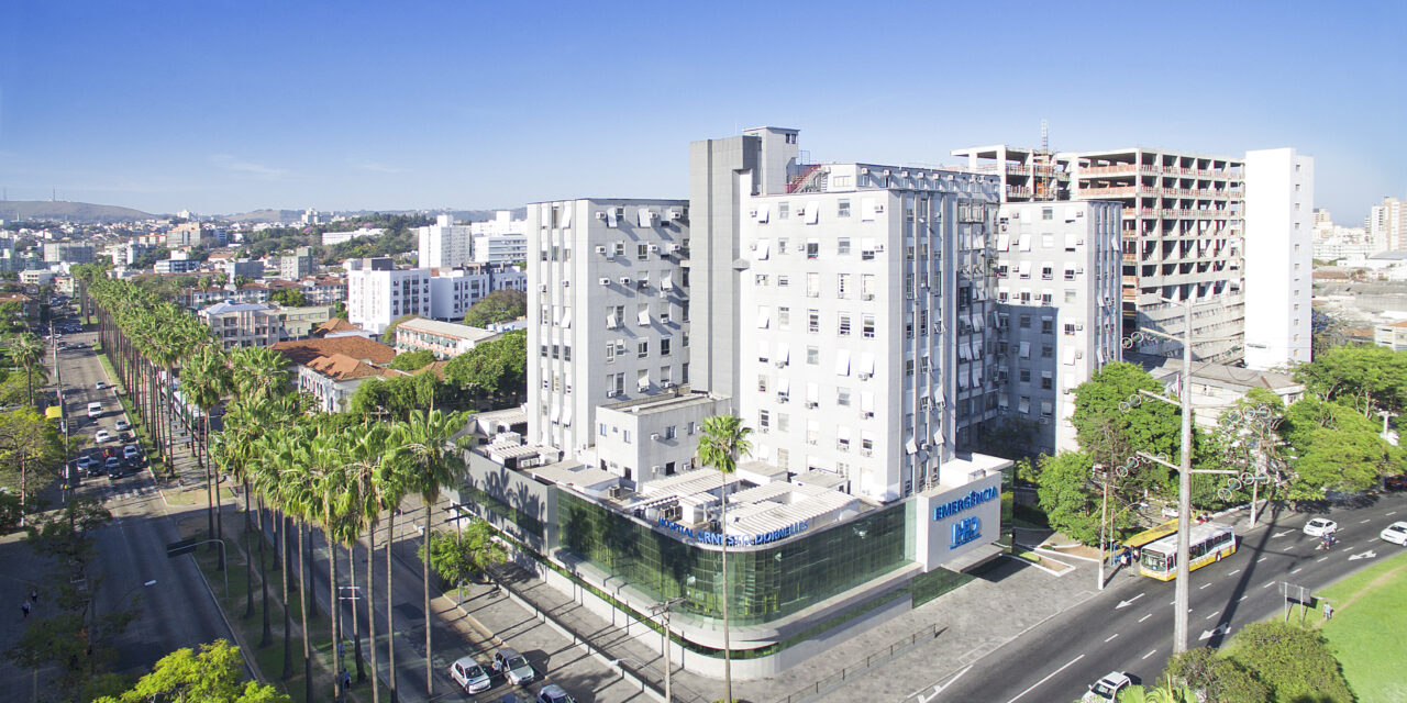 Com superlotação, Hospital Ernesto Dornelles suspende atendimento em emergência