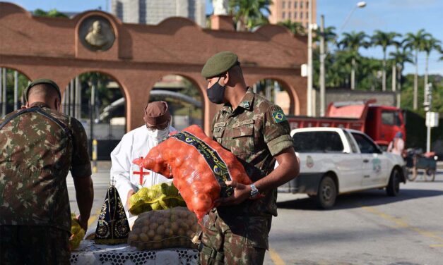 Exército beneficia 26 mil pessoas com transporte de alimentos