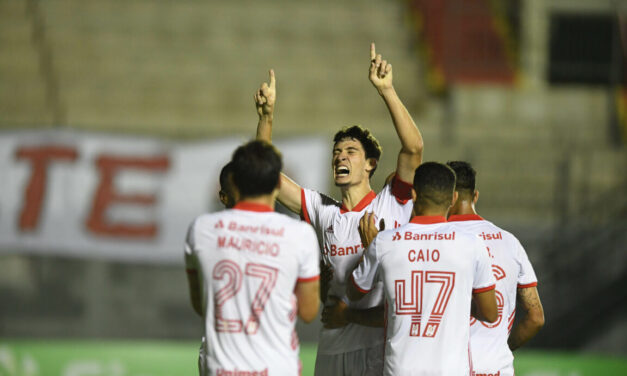 Inter vence o Brasil-PEL por 2 a 1 no Bento Freitas
