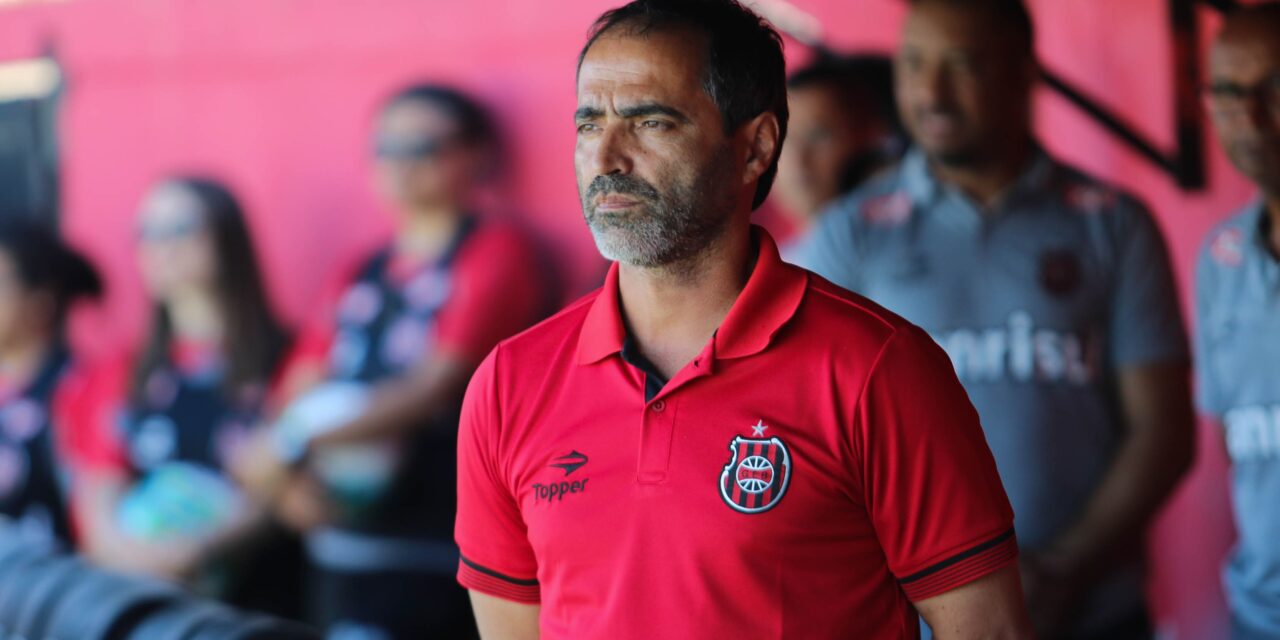 Rogério Zimmermann assume o comando técnico do Esportivo