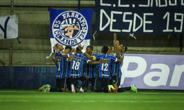 Grêmio empata com o São José e segue na liderança do Campeonato Gaúcho
