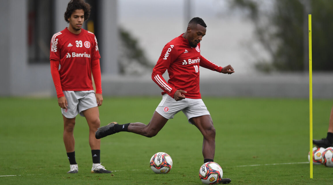 Inter recebe o Caxias pelo Gauchão