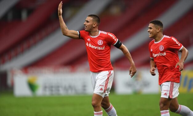 Inter vence o Caxias por 2 a 0 no Gigante