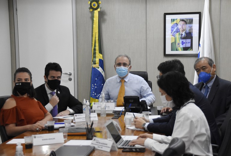 Ministro da Saúde e embaixador da União Europeia discutem ações de enfrentamento à pandemia