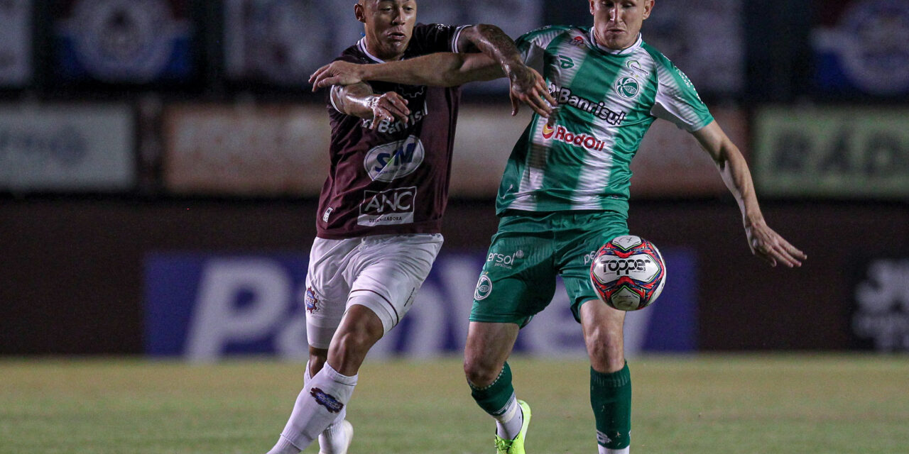 Juventude domina as ações, cria chances, mas fica no empate com o Caxias