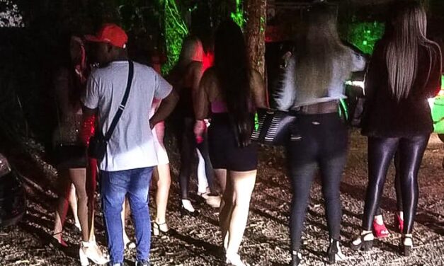 Guarda Municipal encerra festa clandestina com mais de cem pessoas em Porto Alegre
