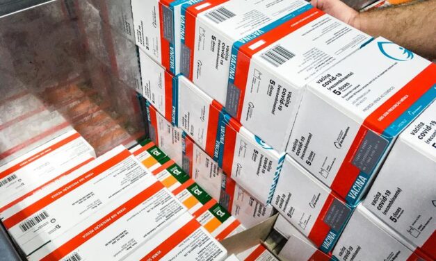 Mais 3,5 milhões de doses de vacinas covid-19 são enviadas para todo o Brasil