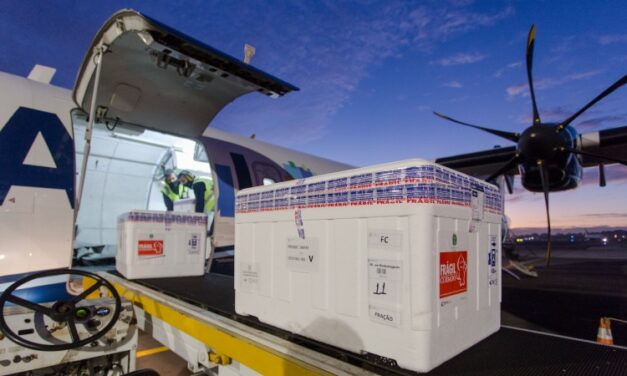 Rio Grande do Sul inicia distribuição das 242 mil doses de vacina contra a Covid-19 recebidas nesta sexta-feira