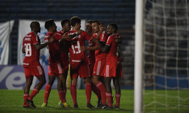 Inter vence Aimoré por 6 a 1