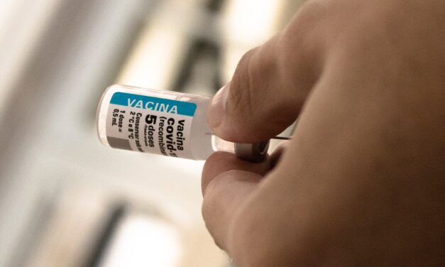 Fiocruz realiza maior entrega de vacinas ao Ministério da Saúde