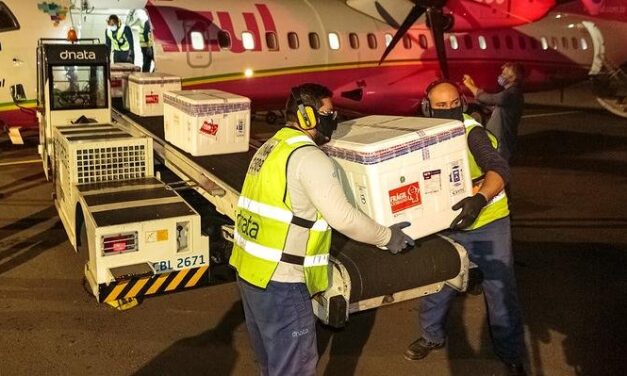 Rio Grande do Sul recebe mais 440 mil doses de vacinas contra Covid-19