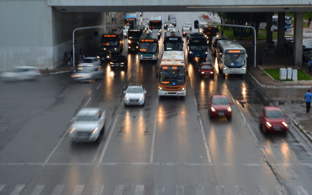 Supremo nega vínculo trabalhista entre motoristas e empresas de aplicativo