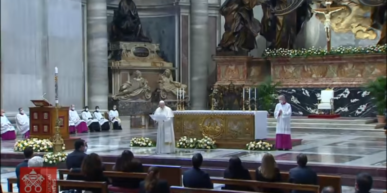 Papa Francisco pede em mensagem de Páscoa que vacinas contra Covid-19 sejam dadas aos países pobres