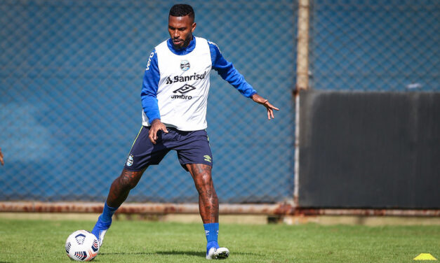 Grêmio inicia semana de treinamentos focado na Copa Sul-Americana