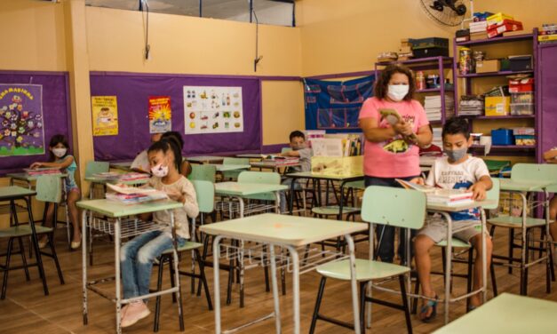 Mais de mil escolas realizam aulas presenciais na rede estadual, divulga balanço da Seduc
